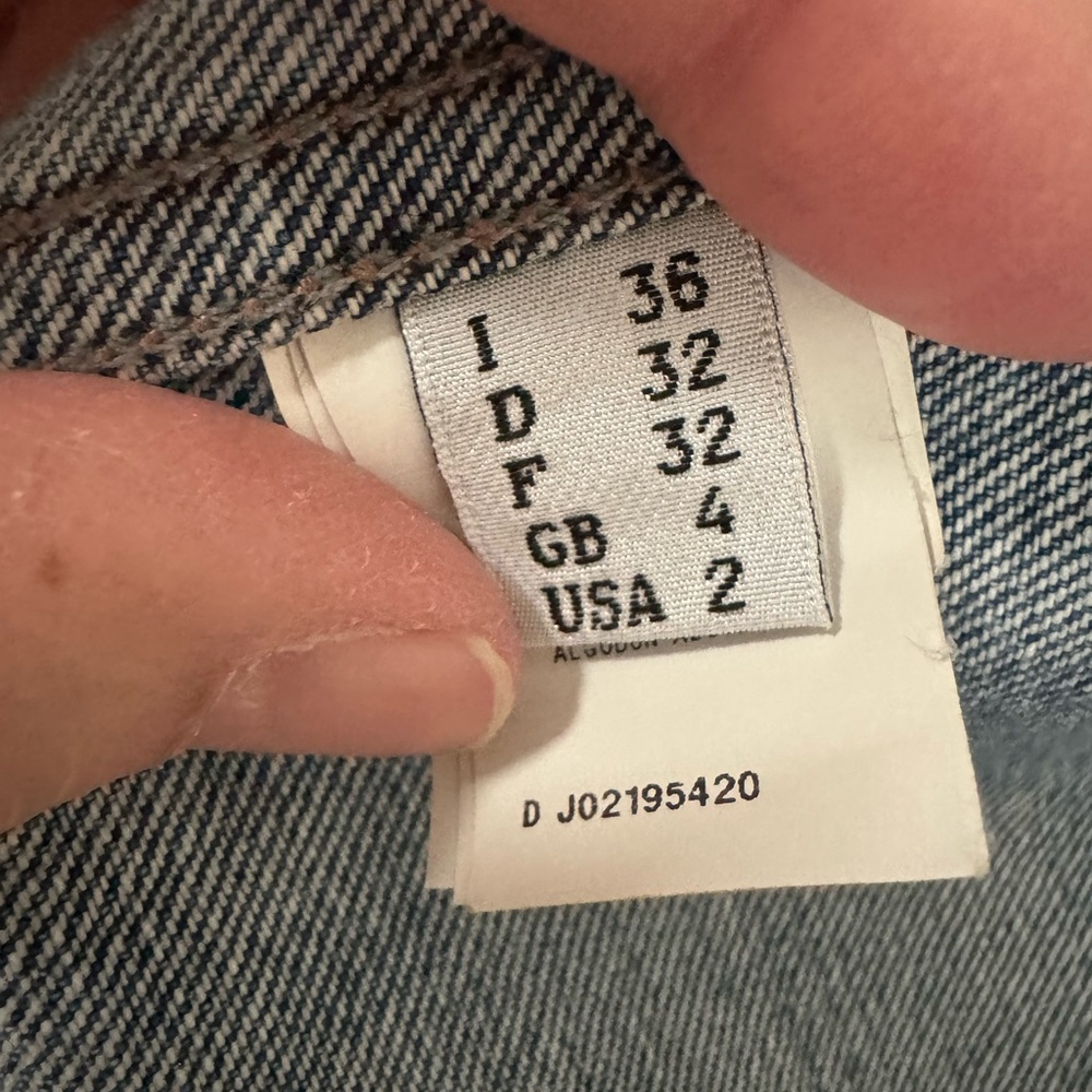 EUC Moschino Couture Distressed Denim Jean Shirt Jacket Size 2 X small Italy - Picture 11 of 16